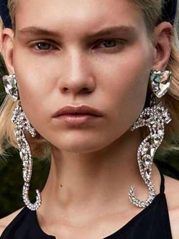 Big Seahorse Rhinestone Drop Earrings - Silver Stylord