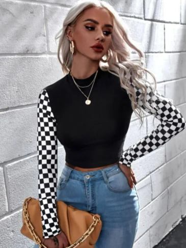Checkerboard Plaid Long Sleeve Crop Top - Black / s Stylord