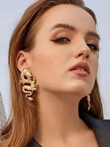 Dragon Fashion Stud Earrings - Gold Stylord