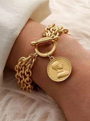 Fashion King Head Coin Multilayer Bracelet - Gold Stylord