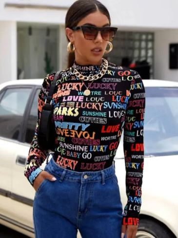 Letter Print Graphic Long Sleeve Top - Black / s Stylord