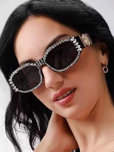 Rectangle Rhinestone Luxury Women Sunglasses - Black Stylord