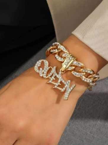 Rhinestone Queen Letter Charm Bracelet - Gold Stylord