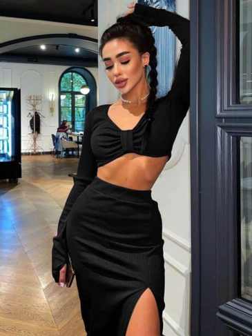 Sexy V-neck Crop Top & Skirt Two Piece Set - Black / s Stylord