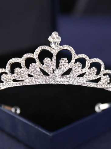 Silver Color Rhinestone Crown Headpiece - Stylord