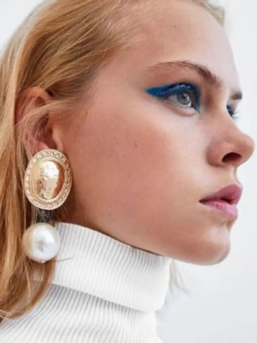 Vintage Simulated Pearl Statement Earrings - Gold Stylord