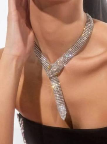 Fashionable Shiny Snake Rhinestone Necklace