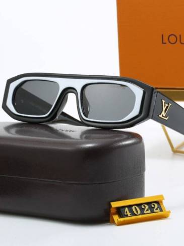 Small Frame Designer UV400 Sunglasses